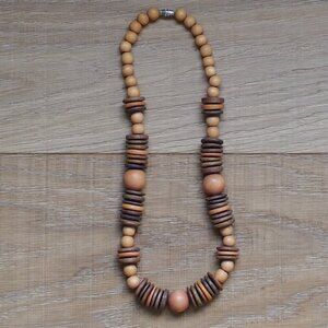 🌷Wood Bead Necklace